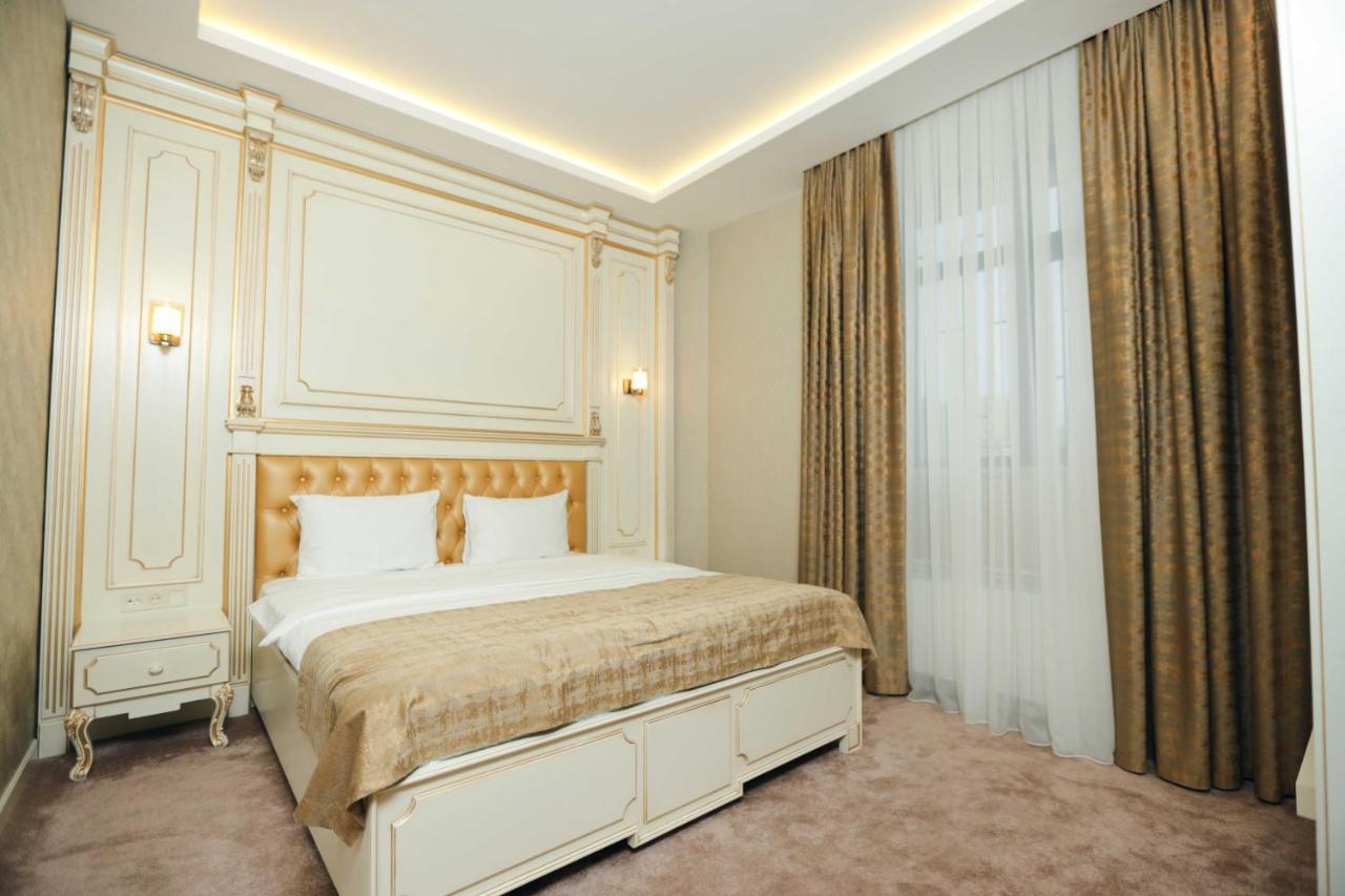 Krone Hotel Baku Bagian luar foto